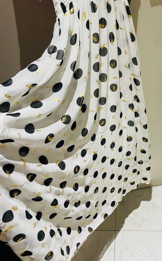 Vestido Verano Blanco con estampado pluma Dorados