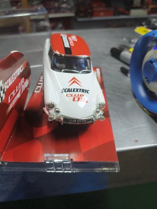 Scalextric Citroën DS 21 Club 2014
