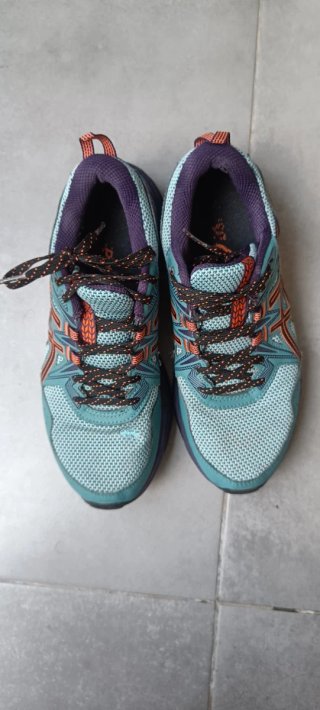 Deportivas Asics Morado y Turquesa