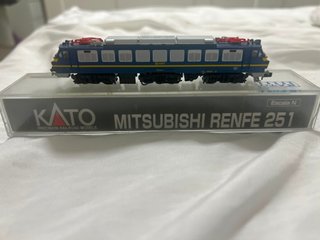 Locomotiva Kato Renfe 251 N Analogica