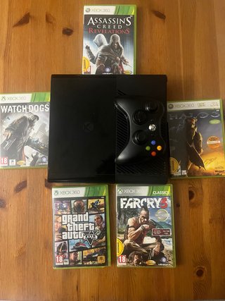 Xbox 360 500gb con giochi GTA 5, Far Cry e altri
