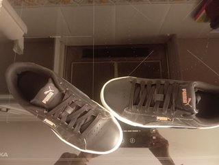 Zapatillas Puma Negras y Rosas