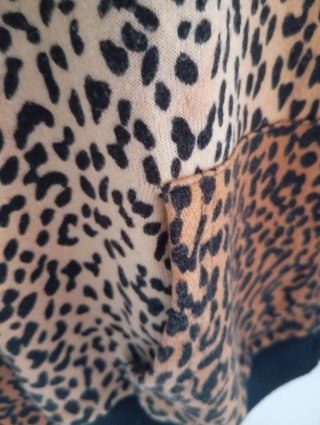 Chaqueta bomber estampado leopardo