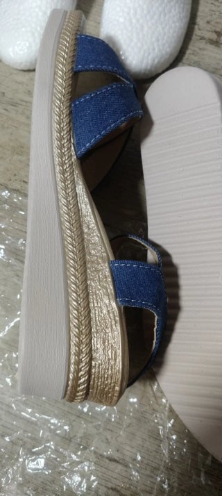 Sandalias cuña denim y doradas