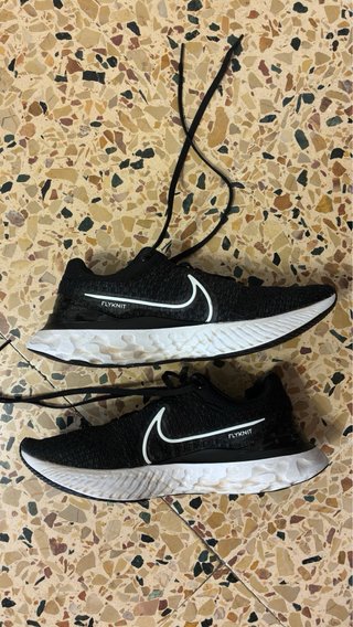 Nike Infinity Run 3 Negro/Blanco