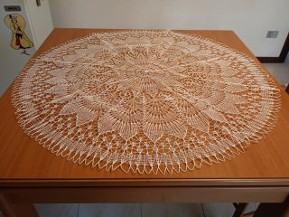 Centrotavola Uncinetto 88cm Fatto a Mano da Suora