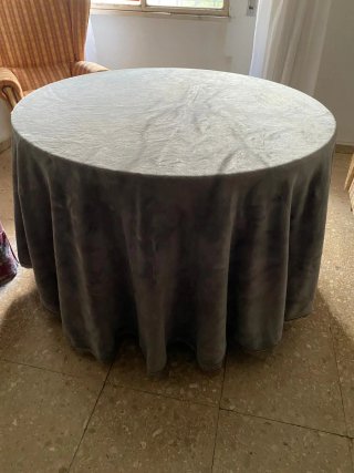 Mesa camilla redonda cristal y madera.