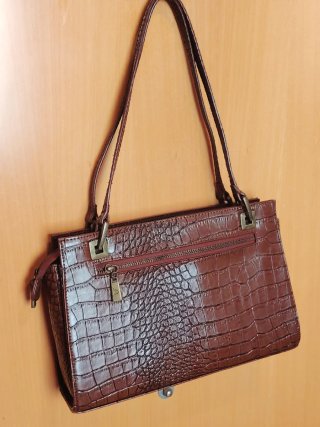 Bolso Chenson Piel Efecto Cocodrilo Marrón