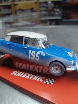 Scalextric Citroen DS 21 Nieve Toivonen