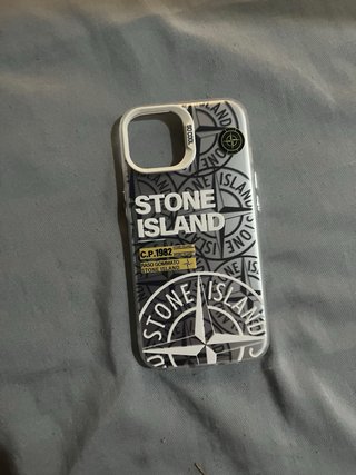 Funda iPhone 15 Stone Island
