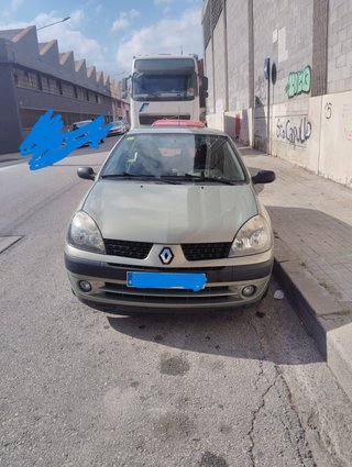 Renault Clio 2003
