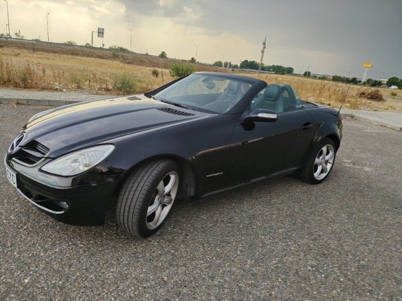 Mercedes-Benz SLK 2004 - foto 1