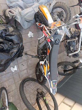 Moto 49cc 4 tiempos Enduro/Motocross