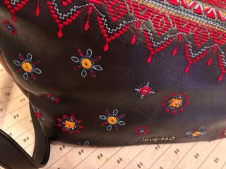 Borsa Desigual bicolore nera e marrone