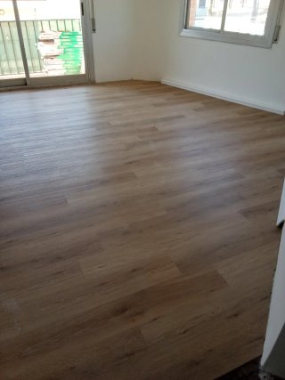 Montaje suelo SPC y laminado