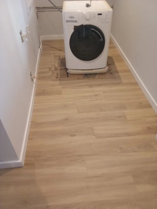 Montaje suelo SPC y laminado