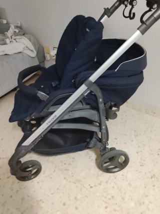 Carro de paseo con capazo