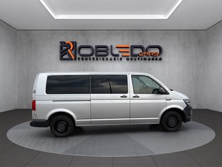 T6 Transporter Kombi larga 2.0 TDI 150 9 PLAZAS