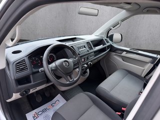 T6 Transporter Kombi larga 2.0 TDI 150 9 PLAZAS