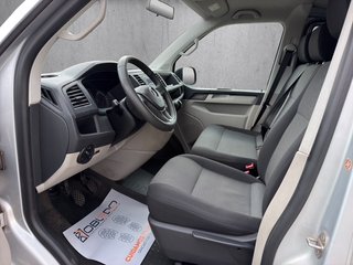 T6 Transporter Kombi larga 2.0 TDI 150 9 PLAZAS