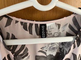 Mono corto H&M estampado floral