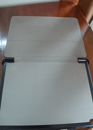 Tablet Lenovo Nera
