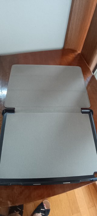 Tablet Lenovo Nera