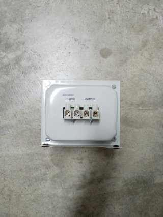 Transformador POLYLUX 2500 VA 125/220V