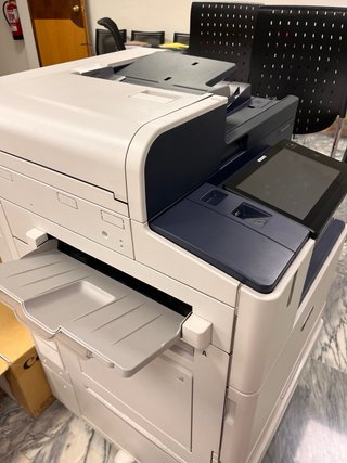 Impresora Xerox AltaLink C8135 Multifunción A3