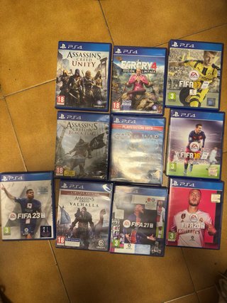 Pack PS4 + juegos + 2 mandos