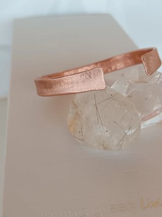 Pulsera de cobre artesanal