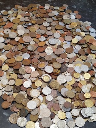 Lote monedas internacionales