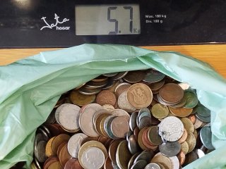Lote monedas internacionales