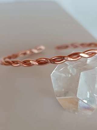 Pulsera de cobre trenzado