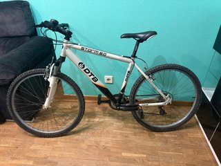Bicicleta DTB Storm 8.0