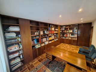 Librería de madera