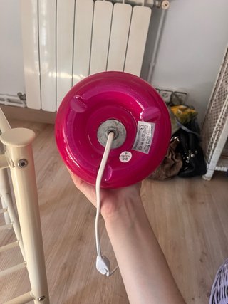 Lámpara de mesa rosa retro