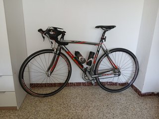 Bicicleta de Carretera Fuji