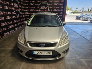 Ford Focus 1.6 gasolina 100cv,solo 70.000k,2008