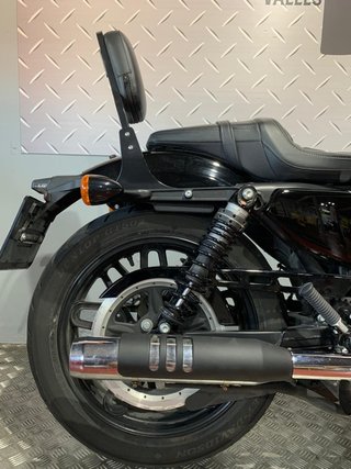 Harley Davidson Roadster 1200