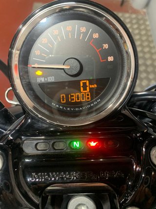 Harley Davidson Roadster 1200