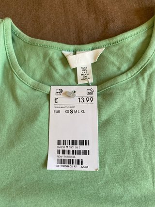 Blusa H&M manga abullonada ojo de buey Talla S