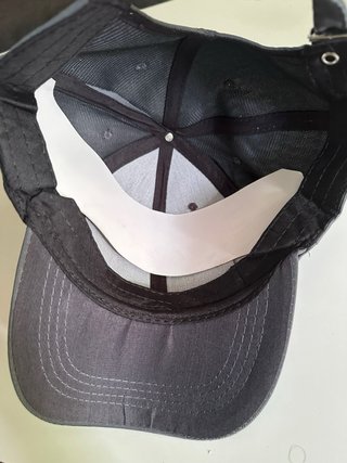 Gorra de verano gris