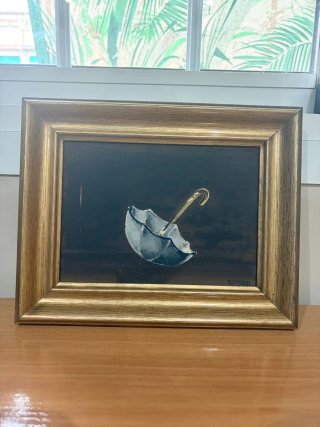 Lienzo pequeño con marco dorado