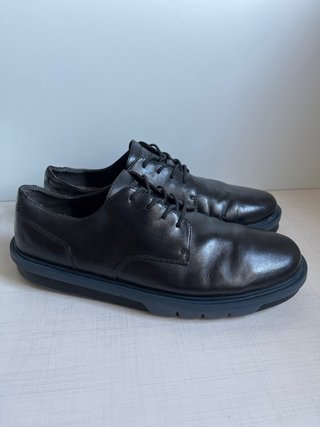 Zapatillas Camper Negras Piel Cordones