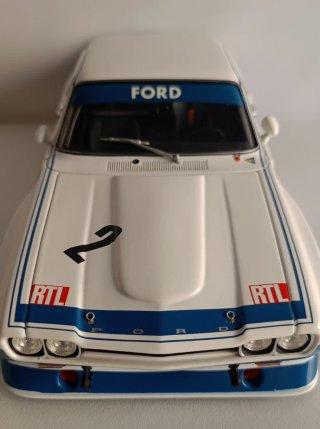 Ford Capri RS 3100 DRM 1974 Minichamps escala 1/18