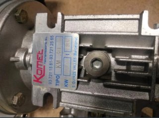 Motor Cemer IE1 0.18kW 230/400V con reductor Komet