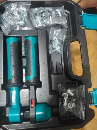 Remachadora Tuercas Libraton con Trinquete