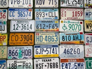 Lote 50 Matrículas de Estados USA