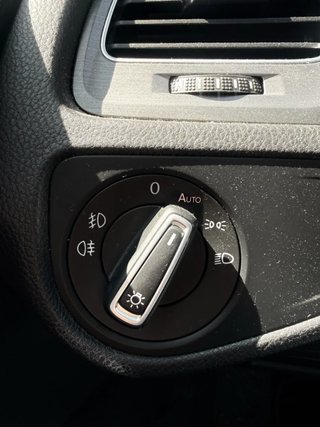 CUOTA 197 € Volkswagen Golf 2013